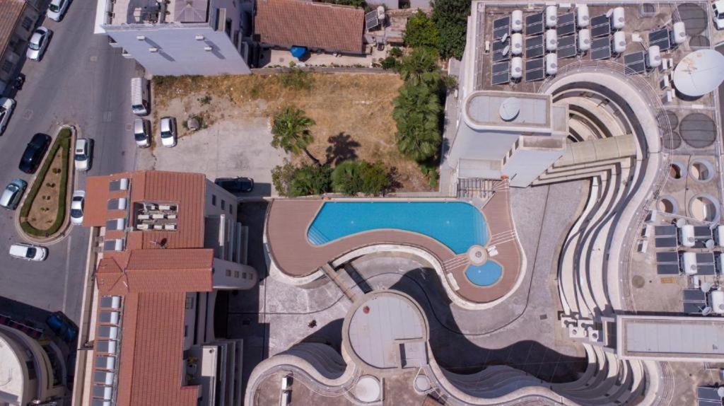 City Flats 2 Bedroom Apartment Larnaca Exterior foto